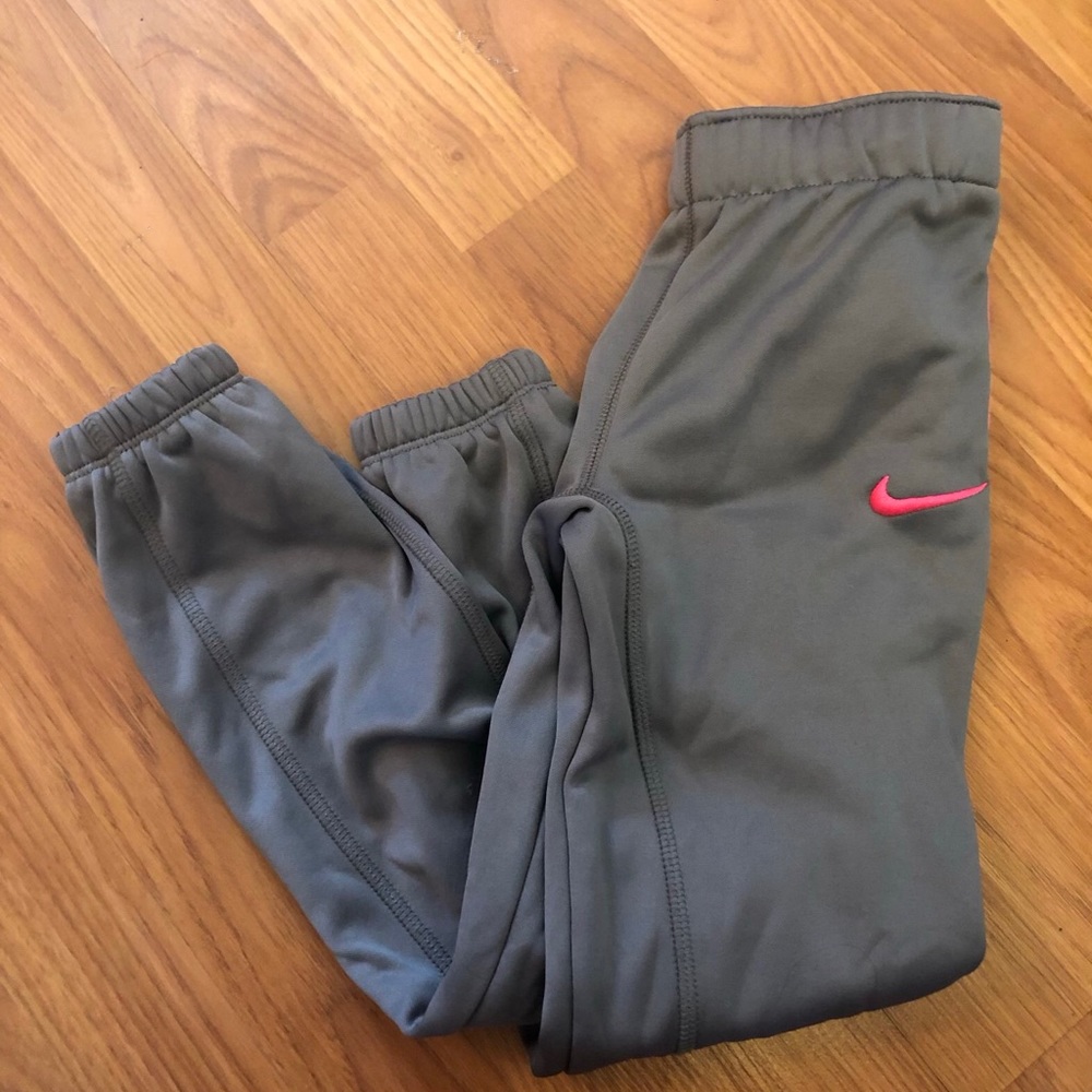 Girls dri fit Nike sweat pants